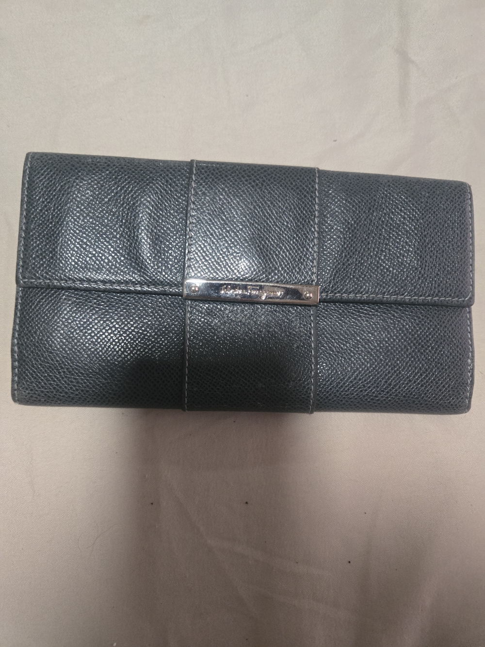 Classic Black Textured Leather Trifold Wallet